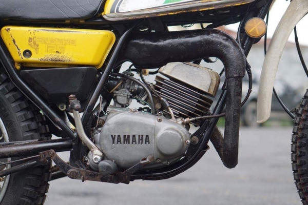 ร้าน วุฒิ นนบุรี ขาย YAMAHA DT125C 1978 รถสวยสีเดิมดรงงานทะเบียนโอน