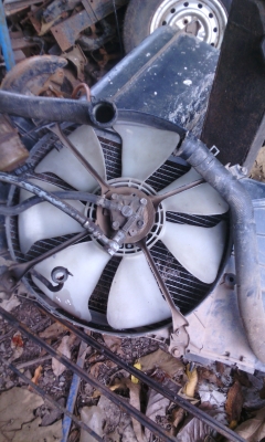 เครื่อง1uz