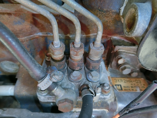 HITACHI EX-30 ขนาดPC-30 <มีVDOให้ชม>รถเก่านอกมีเอกสารอินวอย☎️ติดต่อ085-5632278 <ราคาต่อรองได้>