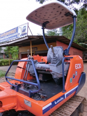 HITACHI EX-30 ขนาดPC-30 <มีVDOให้ชม>รถเก่านอกมีเอกสารอินวอย☎️ติดต่อ085-5632278 <ราคาต่อรองได้>