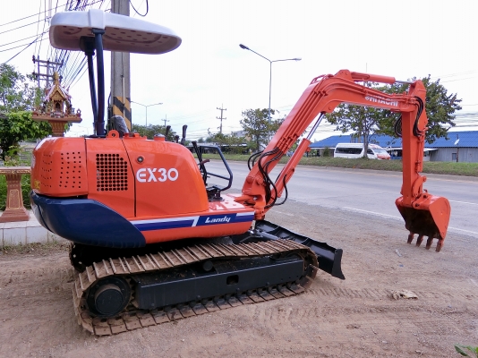 HITACHI EX-30 ขนาดPC-30 <มีVDOให้ชม>รถเก่านอกมีเอกสารอินวอย☎️ติดต่อ085-5632278 <ราคาต่อรองได้>