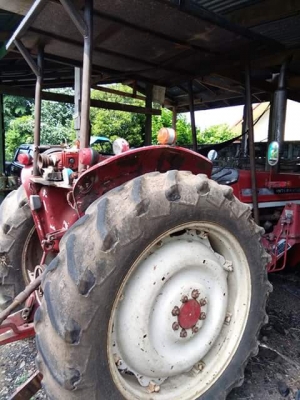 อินเตอเนชันแนล โคมัทสุ 676. เก่านอก อินเตอเนชันแนล โคมัทสุ 676. เก่านอก