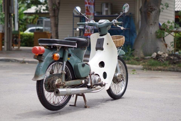 ร้าน วุฒิ นนบุรี ขาย HONDA C50 ถังยกแฮนตรงรถสีเดิมโรงงาน ร้าน วุฒิ นนบุรี ขาย HONDA C50 ถังยกแฮนตรงรถสีเดิมโรงงาน