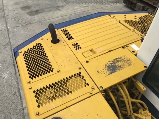 รถขุด 6 ตัน KOMATSU PC60-6 มือสองญี่ปุ่น