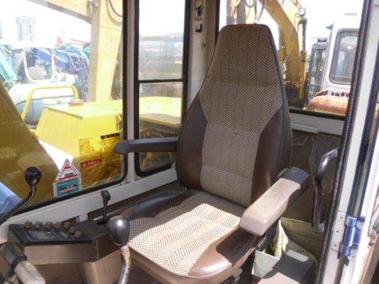 รถขุด 6 ตัน KOMATSU PC60-6 มือสองญี่ปุ่น