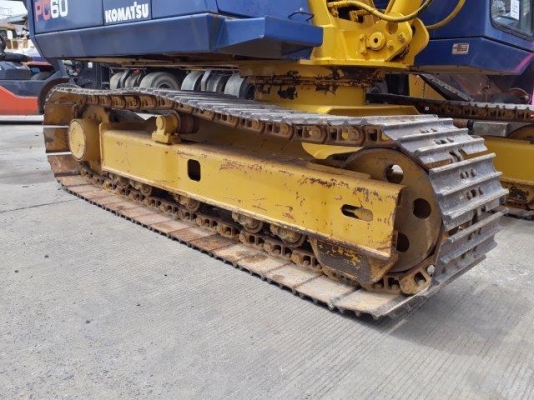 รถขุด 6 ตัน KOMATSU PC60-6 มือสองญี่ปุ่น
