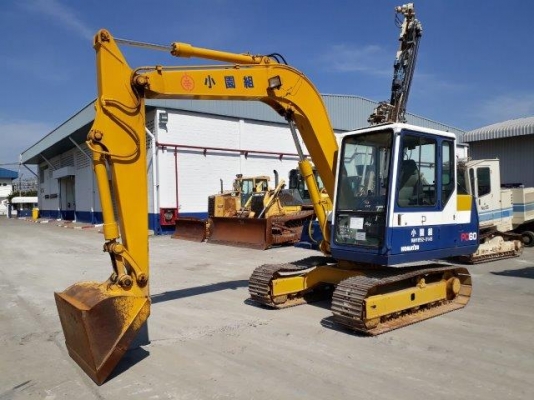 รถขุด 6 ตัน KOMATSU PC60-6 มือสองญี่ปุ่น