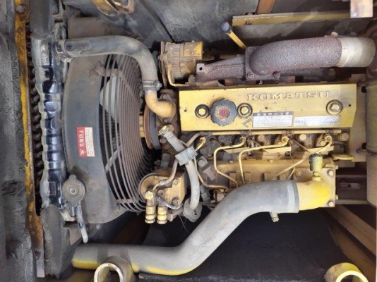 รถขุด 6 ตัน KOMATSU PC60-6 มือสองญี่ปุ่น