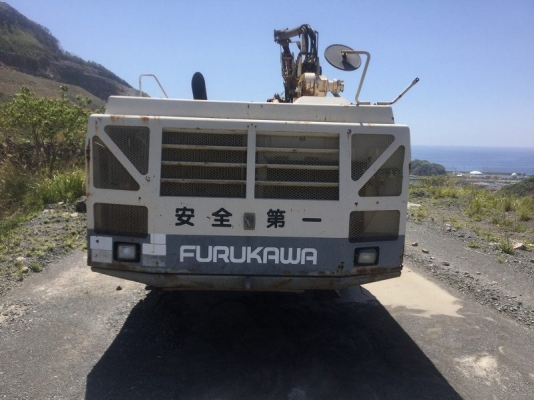 รถเจาะหิน FURUKAWA HCR900-R มือสองญี่ปุ่น รถเจาะหิน FURUKAWA HCR900-R มือสองญี่ปุ่น