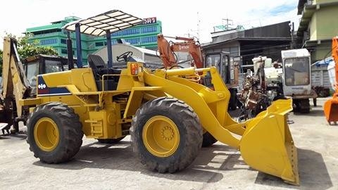 รถตักล้อยางKOMATSU รุ่น WA 150