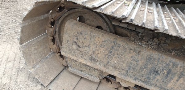 PC60-5 ใบแทรกใหญ่ ระบบดี ช่วงล่างเต็ม แอร์หนาว PC60-5 ใบแทรกใหญ่ ระบบดี ช่วงล่างเต็ม แอร์หนาว