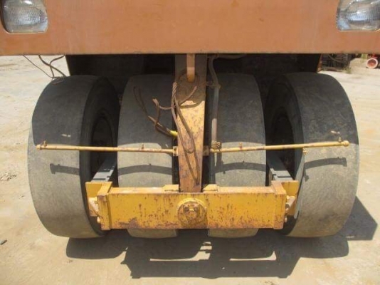 ขายรถบด 9 ล้อ DYNAPAC CP20 เครื่องยนต์ ISUZU 6BG1 FROM JAPAN สภาพพร้อมใช้งาน สนใจติดต่อ 063-9316985 ID LINE : 0639316985 ครับ ขายรถบด 9 ล้อ DYNAPAC CP20 เครื่องยนต์ ISUZU 6BG1 FROM JAPAN สภาพพร้อมใช้งาน สนใจติดต่อ 063-9316985 ID LINE : 0639316985 ครับ