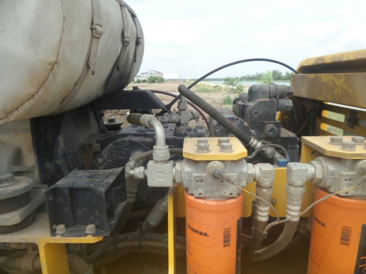 รถบดสั่นเสทือน2เพลาเปลือกเดียว SAKAI 520D เครื่องISUZU 4BD