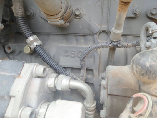 รถบดสั่นเสทือน2เพลาเปลือกเดียว SAKAI 520D เครื่องISUZU 4BD