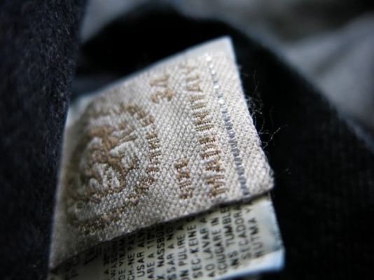 DIESEL KAJO 8BM MADE IN ITALY วัดจริงเอว 36 DIESEL KAJO 8BM MADE IN ITALY วัดจริงเอว 36