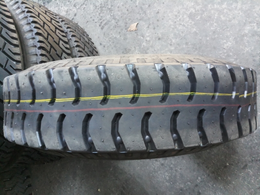 ยางอัดดอกไฟฟ้า825-16/750-16สำหรับรถดินรุ่นเล็ก ยางอัดดอกไฟฟ้า825-16/750-16สำหรับรถดินรุ่นเล็ก