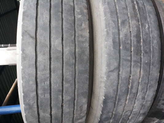 ยาง\%295/80-22.5ยกชุด14เส้นเส้นละ2000