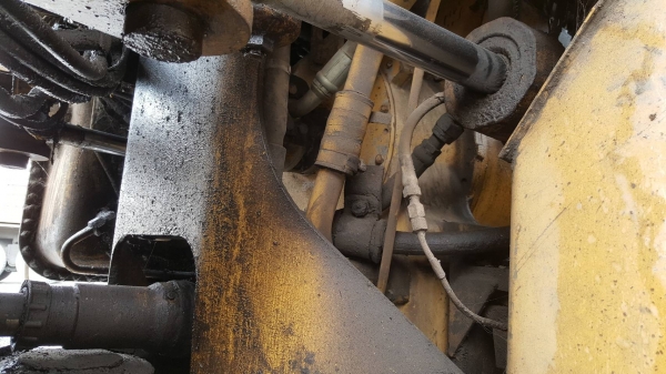 ขาย รถตัก CAT 960F เครื่องดี เกียร์ดี ยางเต็ม รถพร้อมใช้งาน เอกสารใบอินวอยซ์