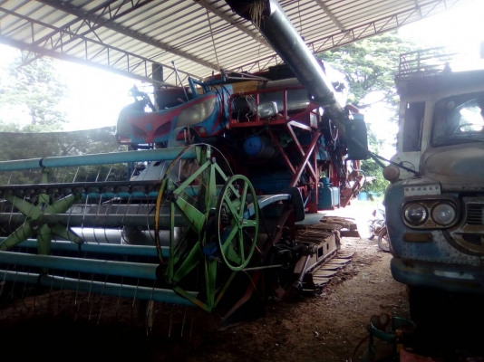 ขายรถเกี่ยว ปลดหนี้ ปี 51 ราคาเบา 338,000 ไม่ลด เครื่อง Isuzu 6HE-1 / turbo ปั้ม 22 ตัวเดิน 10 เพลาใหญ่ ตู้/อุ้ม/ท่อ/เกลียวเลส #โซ่สวยไม่มีกินข้าง #ใบแทร็ดีแต่มีงอบ้างปะปนกันครับ โดยรวม โครงสร้างปาก/คอ/คานตู้/เฟรมสวย ไม่มีร้าว #เครื่องปั้มแรงดีครับ 0 ขายรถเกี่ยว ปลดหนี้ ปี 51 ราคาเบา 338,000 ไม่ลด เครื่อง Isuzu 6HE-1 / turbo ปั้ม 22 ตัวเดิน 10 เพลาใหญ่ ตู้/อุ้ม/ท่อ/เกลียวเลส #โซ่สวยไม่มีกินข้าง #ใบแทร็ดีแต่มีงอบ้างปะปนกันครับ โดยรวม โครงสร้างปาก/คอ/คานตู้/เฟรมสวย ไม่มีร้าว #เครื่องปั้มแรงดีครับ 0