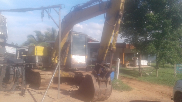 ขาย 198,000 โคมัสซุ100รุน3