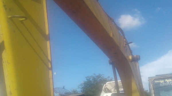 ขาย 198,000 โคมัสซุ100รุน3 ขาย 198,000 โคมัสซุ100รุน3