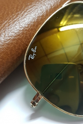 แว่น RayBan เข็มกลัดชุบทอง 10K กล่องประดับมุก