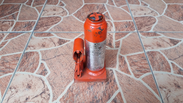 แม่แรงกระปุกไฮโดรลิก MASADA ขนาด 4ตัน