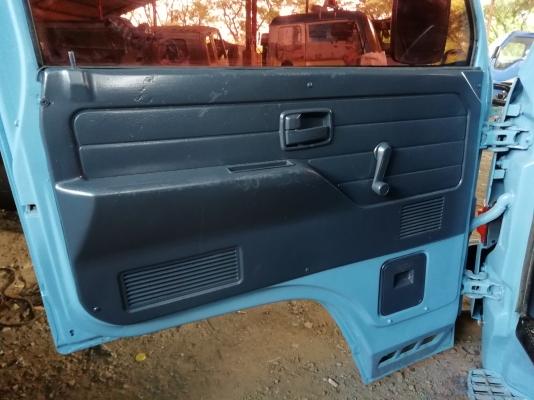 ขายหัว​ ISUZU​ Npr​ 115 หัวสวยสีใหม่​ เบาะใหม่​ อุปกรณ์ครบ​ ขาหน้า​ ขาหลัง​ กันชน​ ยกใส่รถได้เลย