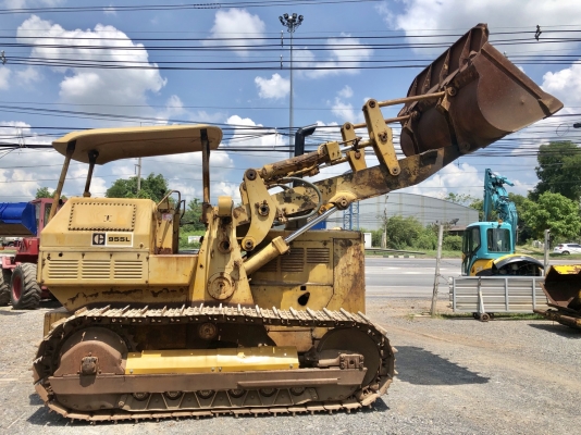 ขายรถตักแทร็คเหล็ก CATERPILLAR 955L สภาพพร้อมใช้งาน นำเข้าจากญี่ปุ่น ติดต่อ 063-9316985 ID LINE : 0639316985 ครับ ขายรถตักแทร็คเหล็ก CATERPILLAR 955L สภาพพร้อมใช้งาน นำเข้าจากญี่ปุ่น ติดต่อ 063-9316985 ID LINE : 0639316985 ครับ