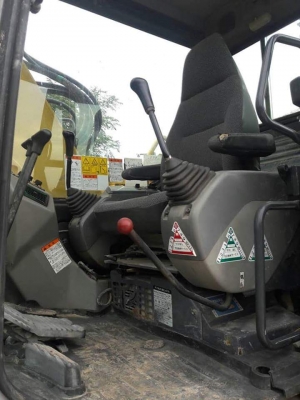 ขายจ้า...KOMATSU PC138US-2E1  เก่านอกแท้..เดิมๆๆ  มีลายแย๊ก..สภาพสวย..พร้อมใช้..โทร 089-3818694 จ๊อย