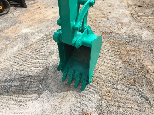 ขายรถขุด KOMATSU PC25-1(รุ่น7) รถ3,XXXชั่วโมง นอกแท้ ฟรีจัดส่งทั่วไทย