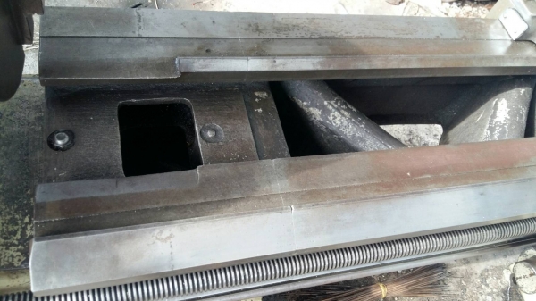 ขายเครื่องกลึงญี่ปุ่นไดนิชิ10ฟุตสวิง850   3เพลาเบรคไฟฟ้ารู2นิ้วราคาเบาๆๆครับ