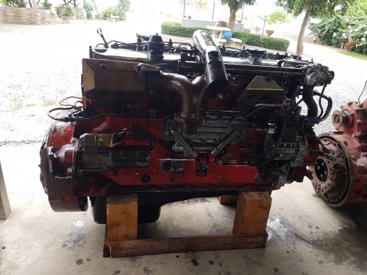 ขายเครื่องยนต์hino ek100