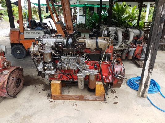 ขายเครื่องยนต์hino ek100