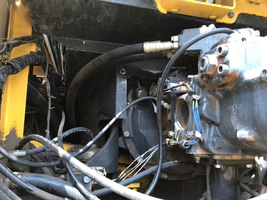 ขาย KOMATSU PC400-7LC รถนอกนำเข้าจากอเมริกา ขาย KOMATSU PC400-7LC รถนอกนำเข้าจากอเมริกา