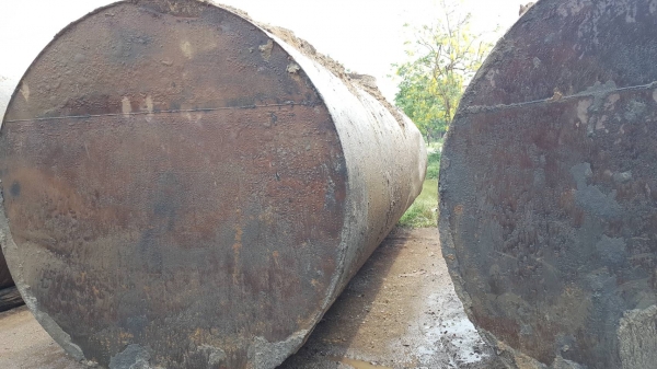 ถังเหล็กใต้ดินขนาด 26000 ลิตรสภาพสวยๆ