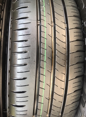 ล้อแม็กป้ายแดง Mazda 2 ขอบ 15 พร้อมยางป้ายแดง Dunlop 185-65-15 สวยกริ๊บ ตุ่มเด้งๆ เส้นสีจัดๆ