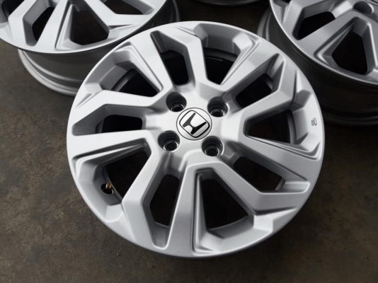 ขายล้อแม็กป้ายแดง Honda jazz 15"