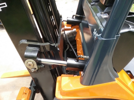 ด่วนFORKLIFTรุ่นใหม่TOYOTAรุ่น7FG25เสาสูง4เมตรขนาด2.5ตันสภาพสวยใช้งานได้ดี