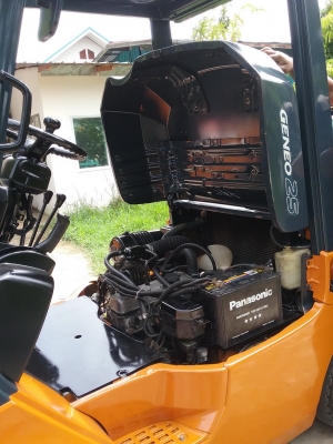 ด่วนFORKLIFTรุ่นใหม่TOYOTAรุ่น7FG25เสาสูง4เมตรขนาด2.5ตันสภาพสวยใช้งานได้ดี