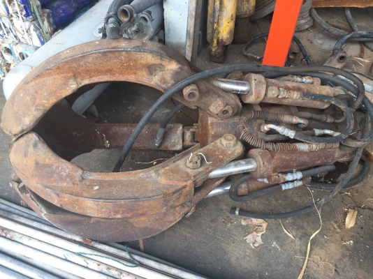 ขาย19000บาทมือคีบใม้สภาพพร้อมใช้งานสนใจโทร086-2465934