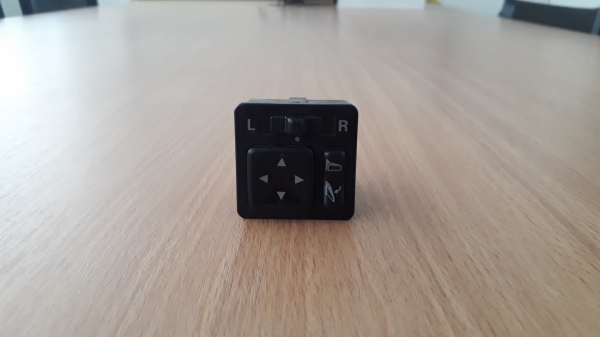 สวิทช์ ปรับกระจกมองข้าง Mitsubishi Lancer Ecar