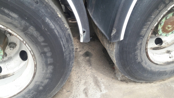 ขายหัวลาก10ล้ออีซูซุเดก้า320แรงหัวดีคัชซีสวยยางดีเอกสารทะเบียนครบเครื่องเกียร์ไม่มีราคา450000