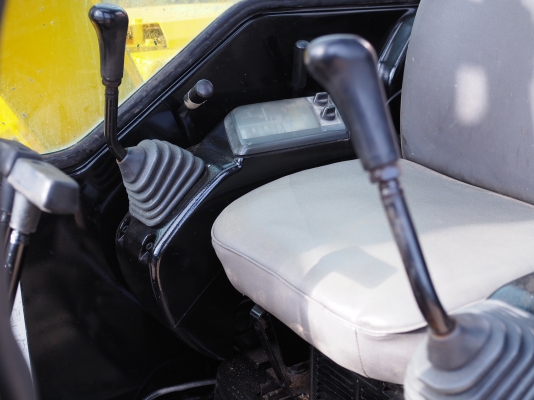 รถญี่ปุ่น ยังไม่เคยใช้ในไทย KOMATSU PC50UU-2