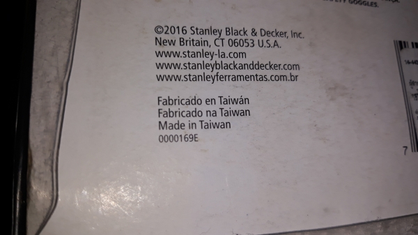 ขายคัตเตอร์ตัดท่อPVC STANLEY MADE IN TAIWAN.งานดี ขายคัตเตอร์ตัดท่อPVC STANLEY MADE IN TAIWAN.งานดี