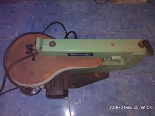 ขายเลื่อยฉลุแท่นปรับองศาราคา 1700 บาท