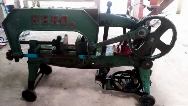 แท่นเลื่อย Hero แท่นเลื่อย Hero