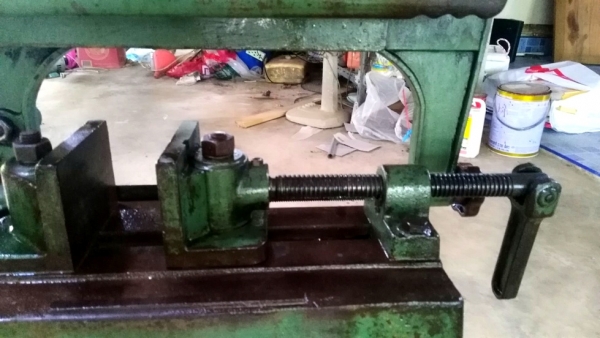 แท่นเลื่อย Hero แท่นเลื่อย Hero