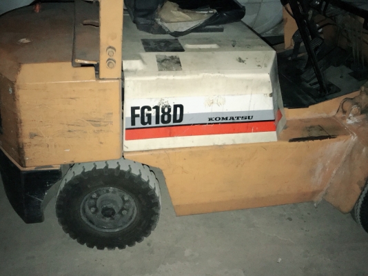 รถโฟลคลิฟท์ ตันครึ่ง เสาสูง3เมตร KOMATSU FG18D