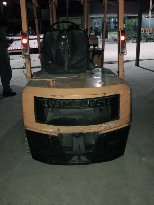 รถโฟลคลิฟท์ ตันครึ่ง เสาสูง3เมตร KOMATSU FG18D